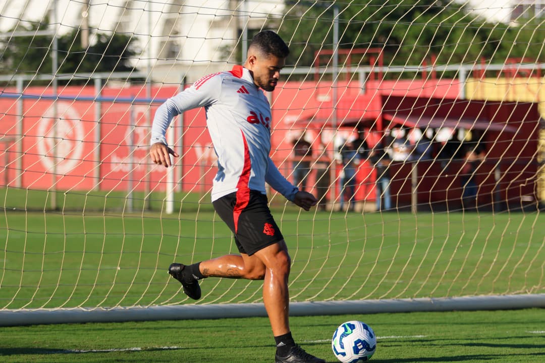 Primeiros trabalhos de olho no Juventude 